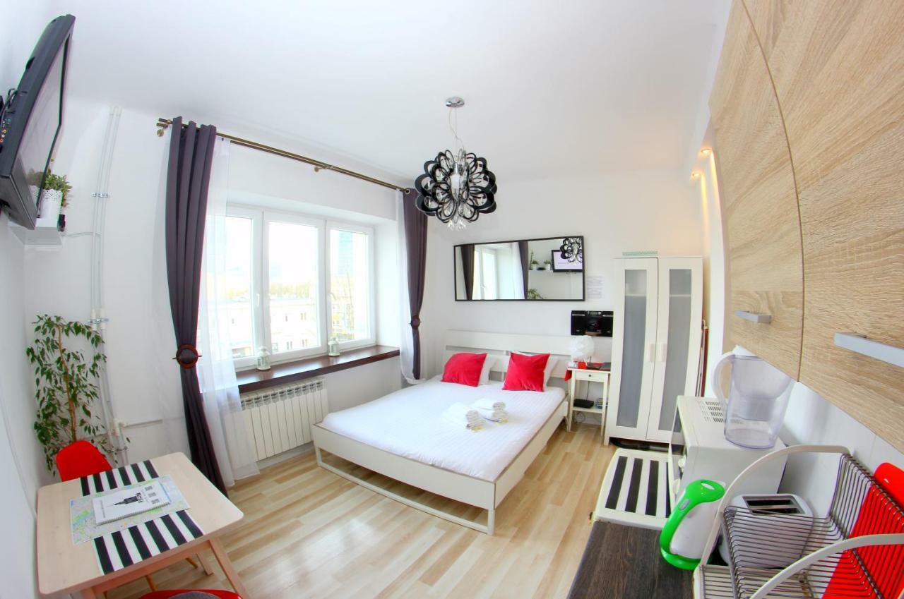 Wstapartments Mlynarska 13 Varsavia Esterno foto